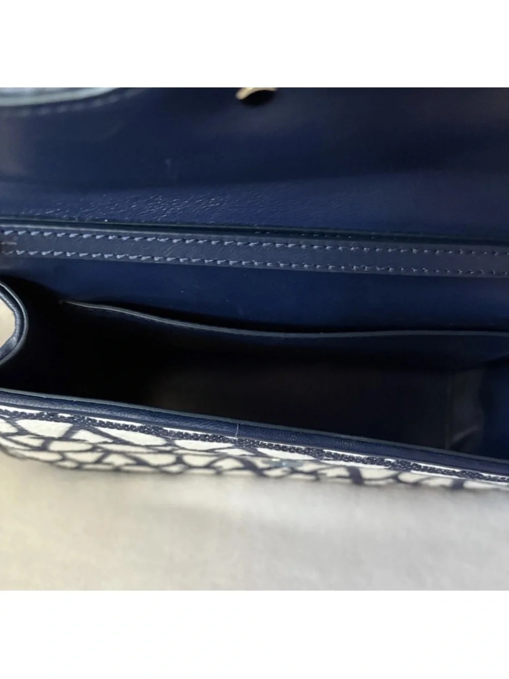 NWT Valentino Iconographe V Logo Boston Top Handle Bag